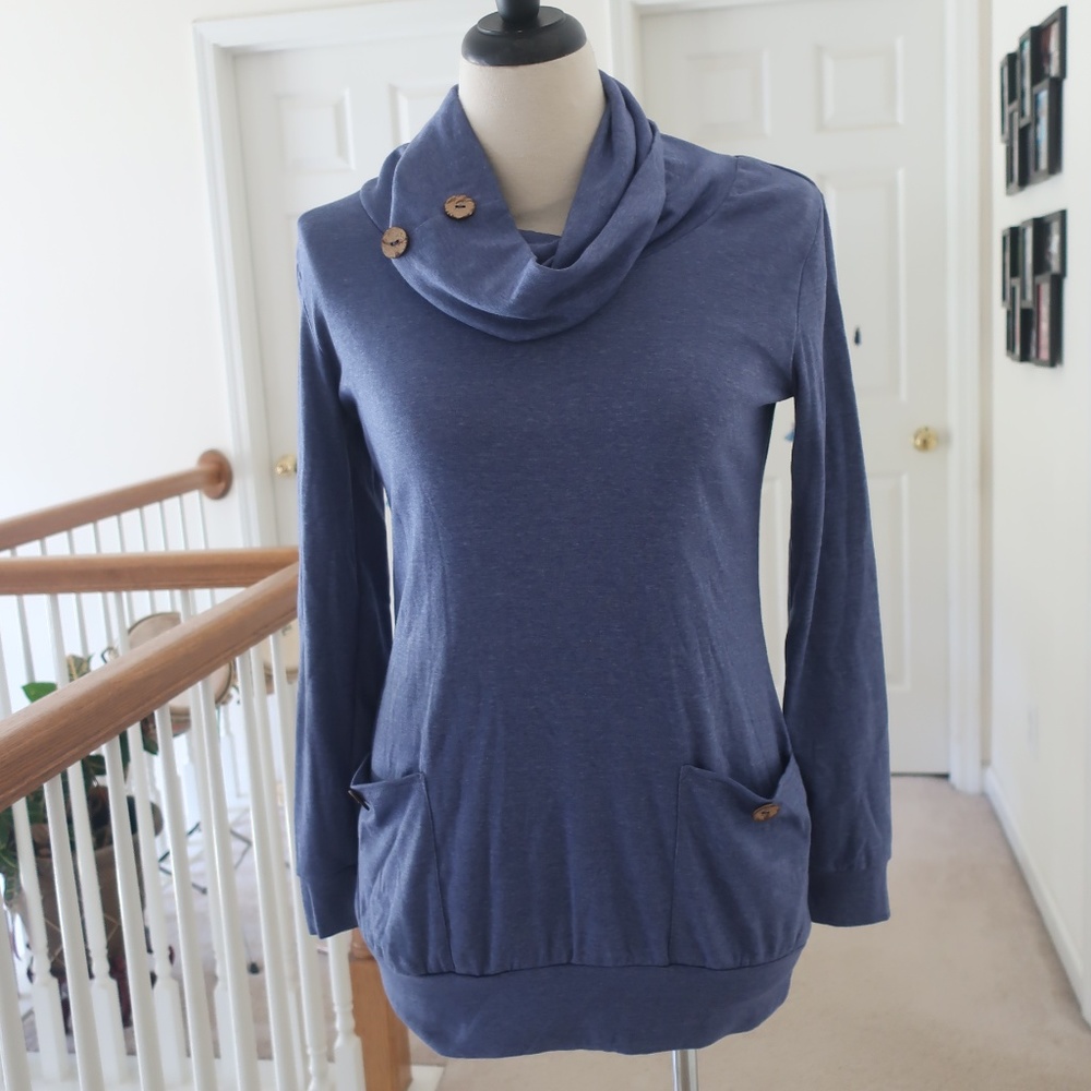 NWT levaca Womens Tops Cowl Neck M